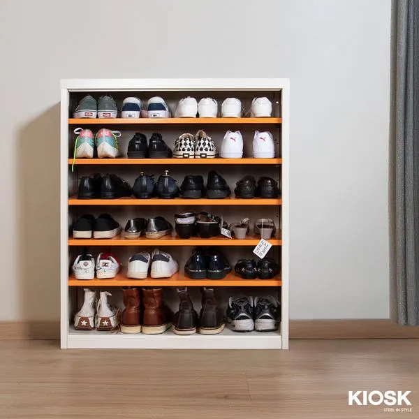 MAX စတီးဖိနပ်စင် - အကန့် (၆)ကန့်နှင့် ပြောင်းရွှေ့နိုင်သောစင်များပါသည်။